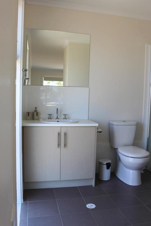 Вилла Bayview House Emu Bay Экстерьер фото