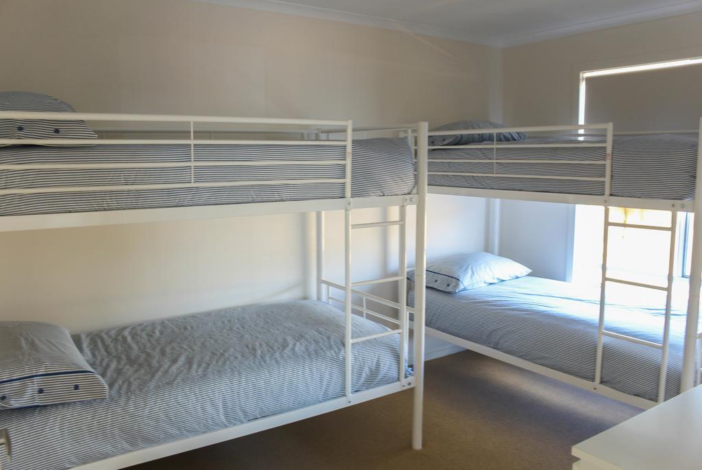 Вилла Bayview House Emu Bay Экстерьер фото